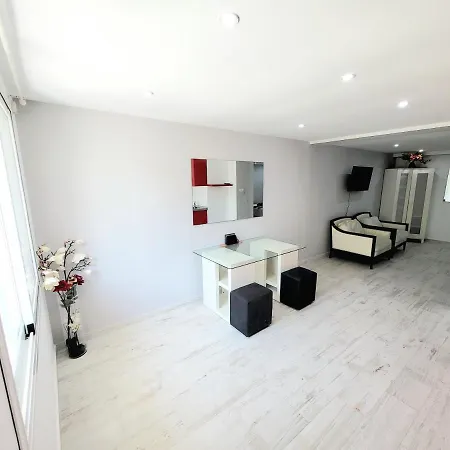 Luminosa Y Moderna Propiedad Con Vistas Al Mar Mediterráneo A 2min Apartamento *