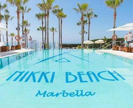 Luminosa Y Moderna Propiedad Con Vistas Al Mar Mediterráneo A 2min Apartamento